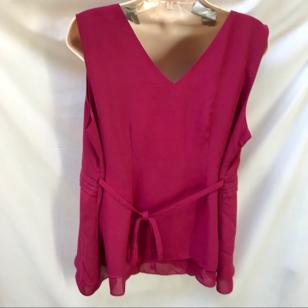 Announcements Fuschia V-Neck Beaded Maternity Top - Picture 2 of 6